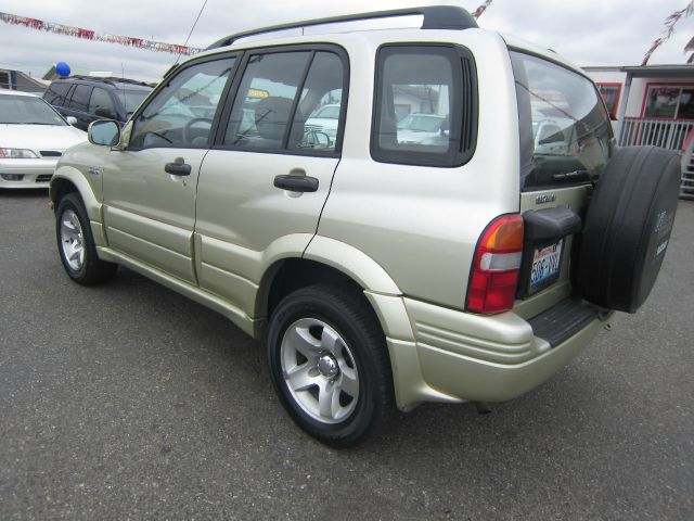 Suzuki Grand Vitara 2000 photo 4