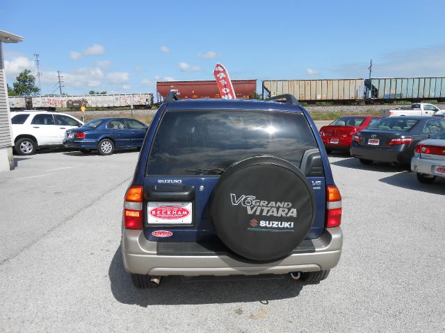 Suzuki Grand Vitara 2002 photo 4