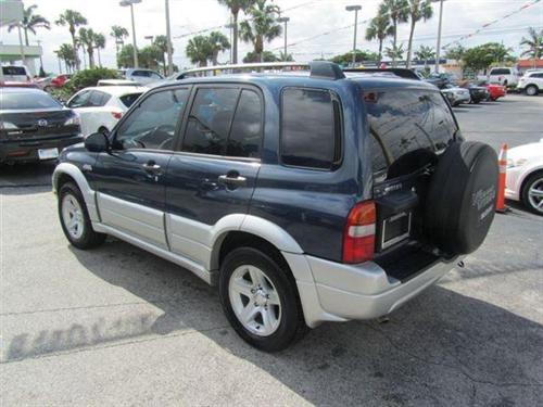 Suzuki Grand Vitara 2003 photo 1