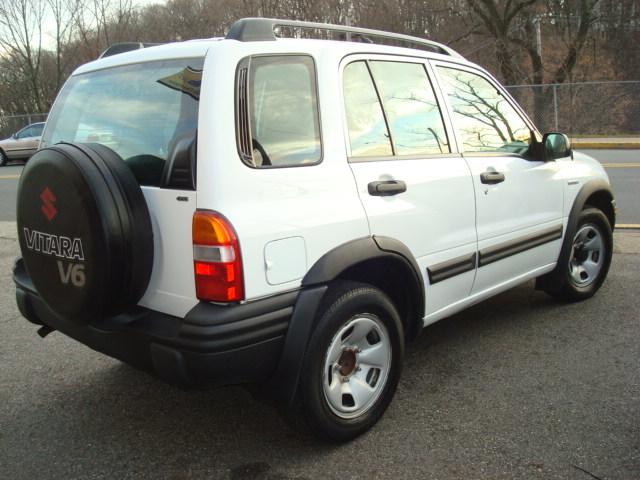 Suzuki Grand Vitara 2004 photo 3