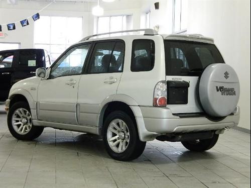 Suzuki Grand Vitara 2004 photo 2