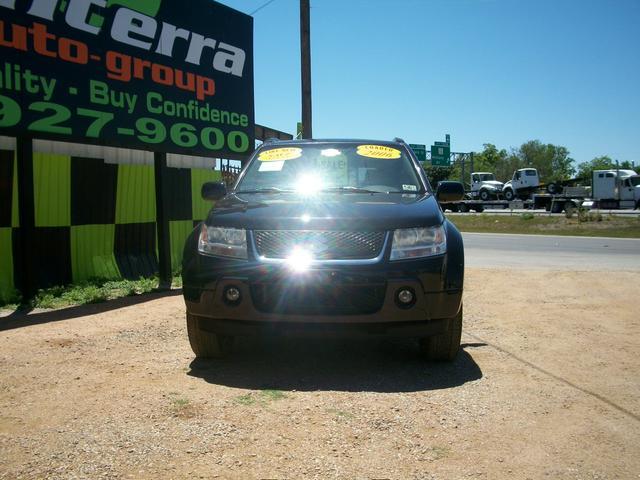 Suzuki Grand Vitara 2006 photo 1