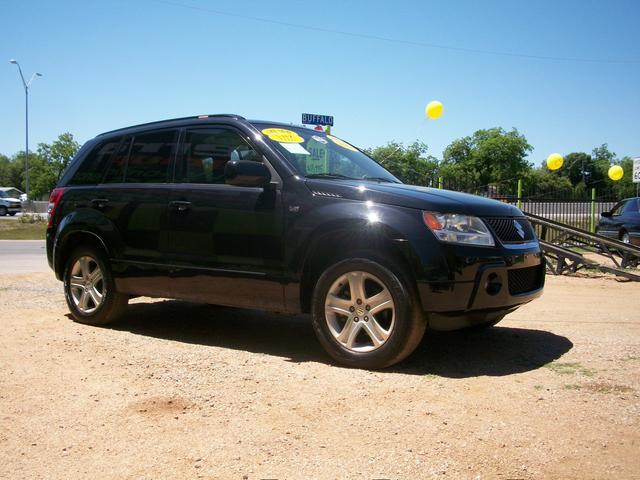 Suzuki Grand Vitara 2006 photo 2