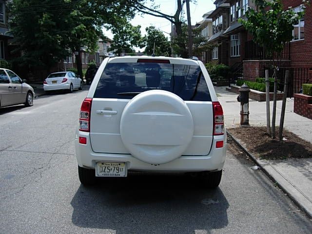 Suzuki Grand Vitara Sport W/navigation SUV