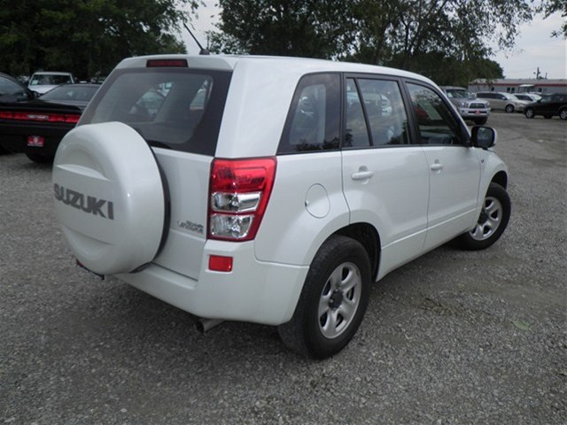 Suzuki Grand Vitara 2007 photo 3