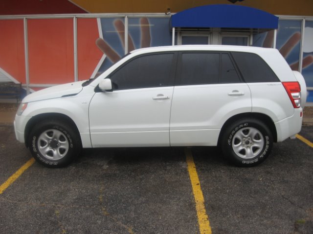 Suzuki Grand Vitara 2007 photo 1