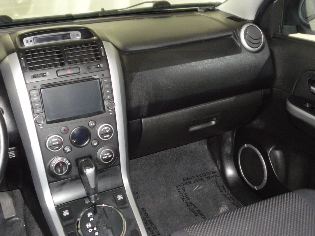 Suzuki Grand Vitara 2008 photo 3