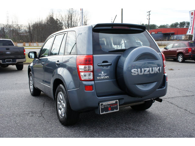 Suzuki Grand Vitara 2008 photo 2