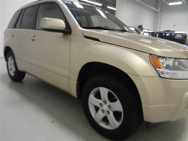 Suzuki Grand Vitara 2008 photo 2