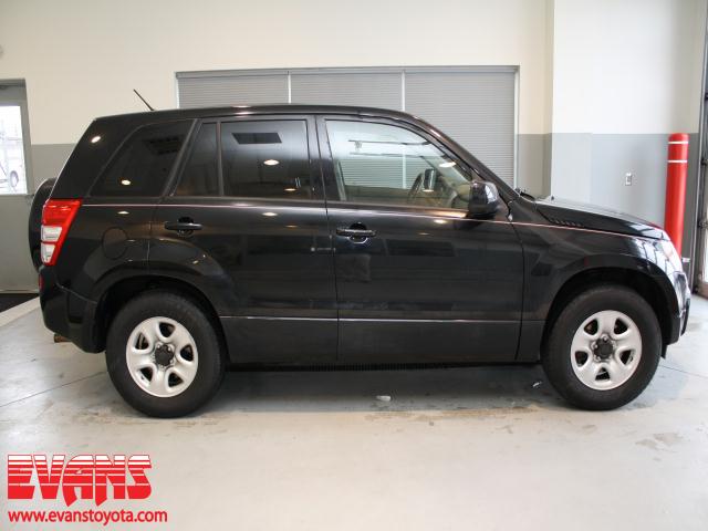 Suzuki Grand Vitara 2010 photo 1