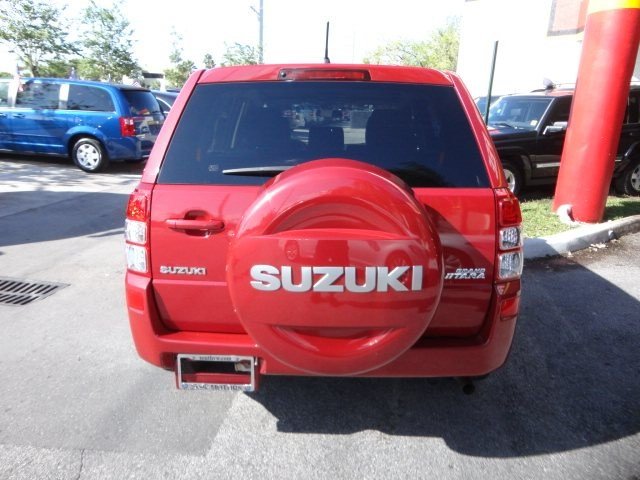 Suzuki Grand Vitara 2011 photo 5