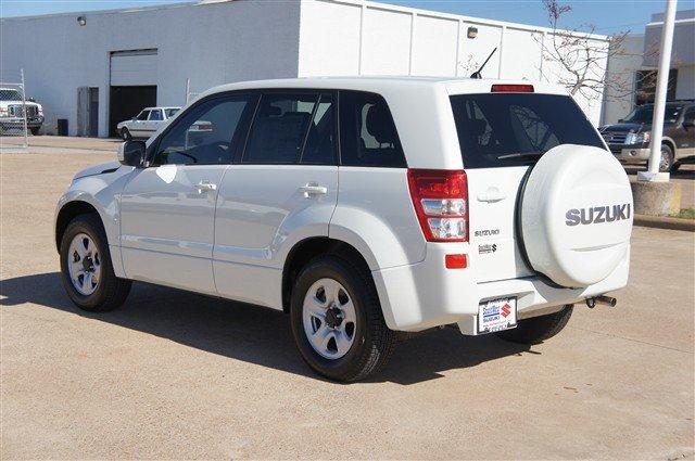 Suzuki Grand Vitara 2012 photo 3