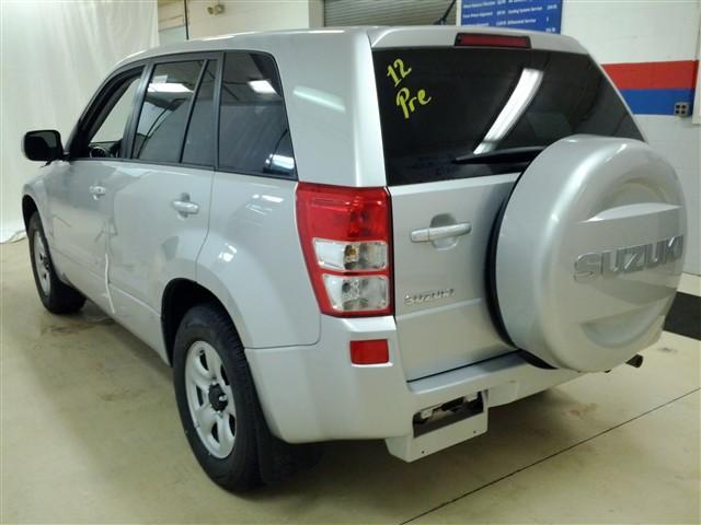 Suzuki Grand Vitara 2012 photo 3