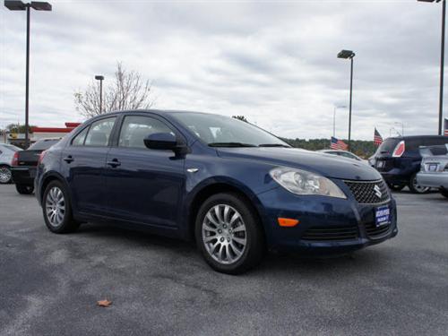 Suzuki Kizashi 2010 photo 0