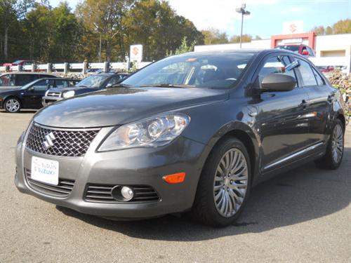 Suzuki Kizashi 2010 photo 0