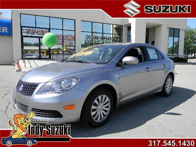 Suzuki Kizashi 2010 photo 0