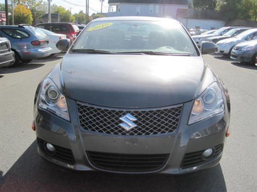 Suzuki Kizashi 2010 photo 1