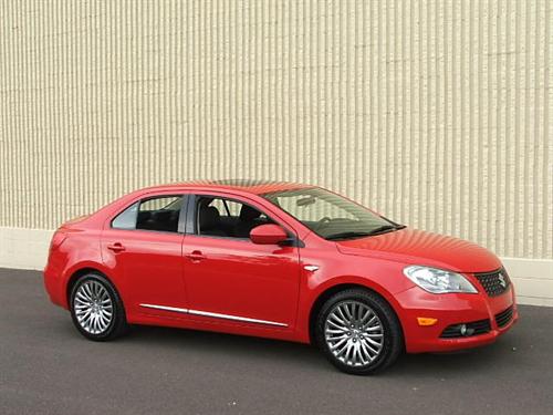 Suzuki Kizashi 2010 photo 5