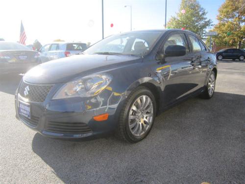 Suzuki Kizashi 2010 photo 2