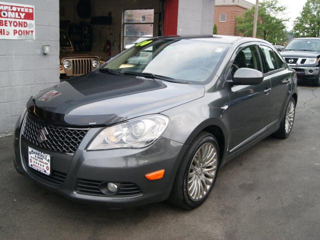 Suzuki Kizashi Lariat, King Ranch Sedan