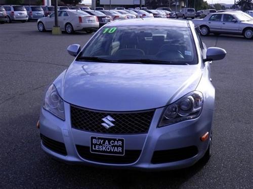 Suzuki Kizashi 2010 photo 1