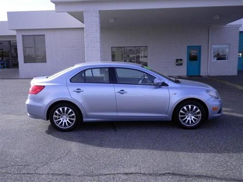 Suzuki Kizashi 2010 photo 3