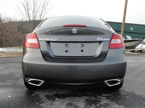 Suzuki Kizashi 2010 photo 3