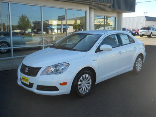 Suzuki Kizashi 2011 photo 4