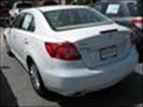 Suzuki Kizashi 2011 photo 4