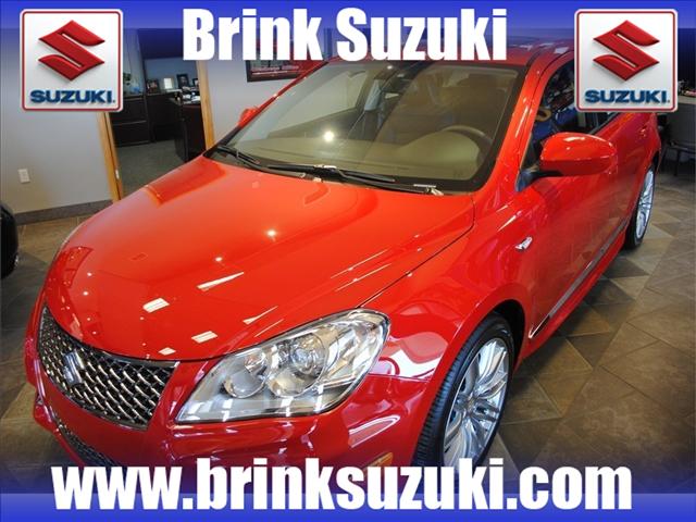 Suzuki Kizashi 2011 photo 0