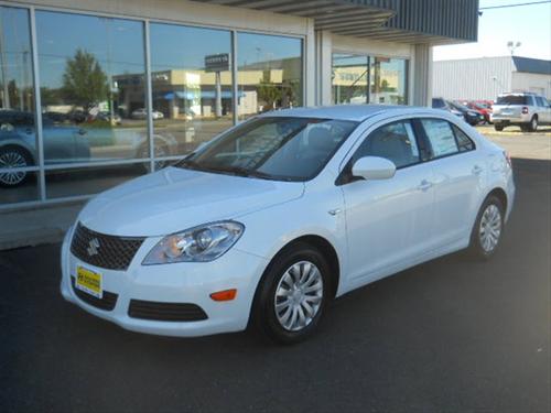 Suzuki Kizashi 2011 photo 0