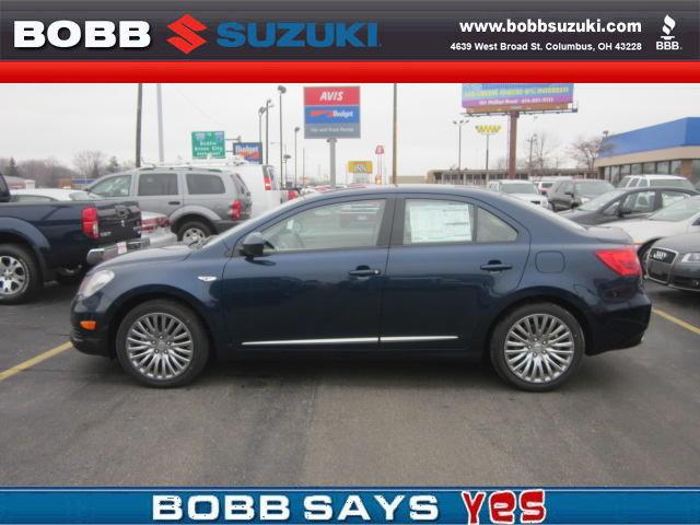 Suzuki Kizashi 2011 photo 0