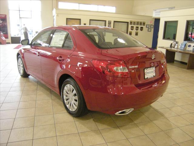 Suzuki Kizashi XR Sedan