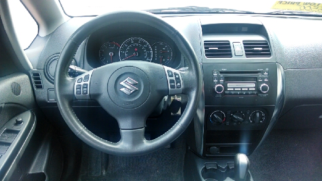 Suzuki SX4 2007 photo 4