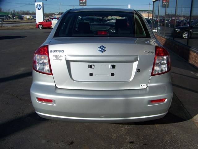 Suzuki SX4 2009 photo 2