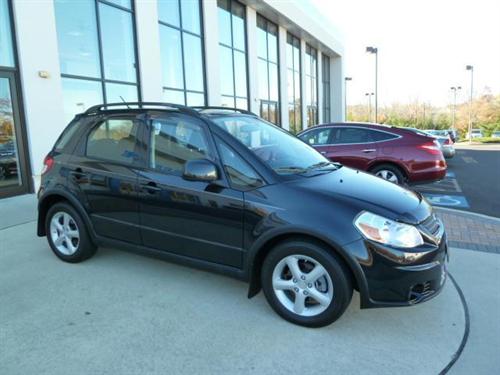 Suzuki SX4 LE V6 Sedan Other