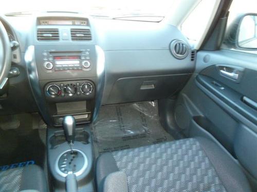 Suzuki SX4 2009 photo 3