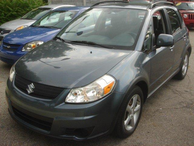 Suzuki SX4 Crossover 2008 photo 3