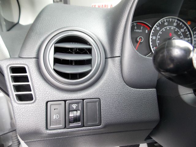 Suzuki SX4 Crossover 2009 photo 38