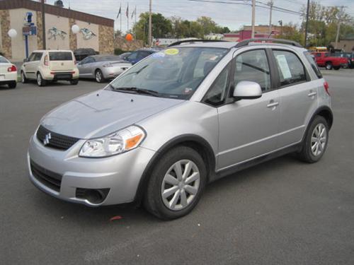 Suzuki SX4 Crossover 2010 photo 2