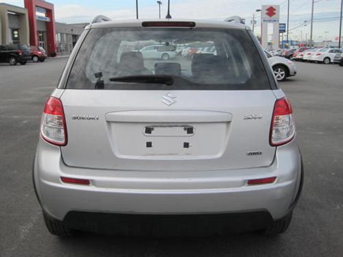 Suzuki SX4 Crossover 2010 photo 5