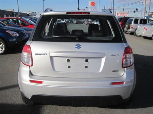 Suzuki SX4 Crossover 2010 photo 5