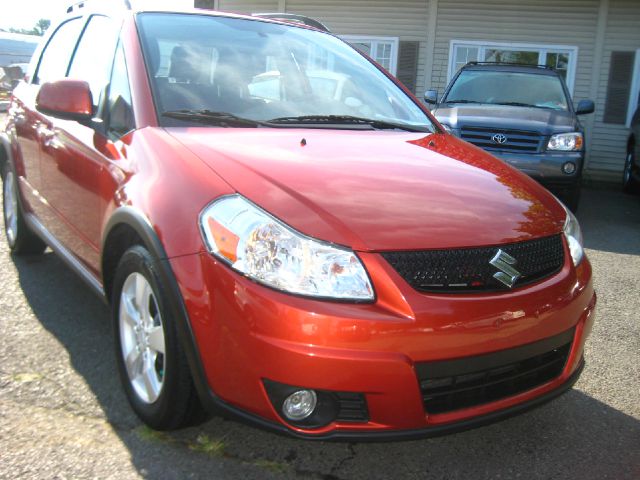 Suzuki SX4 Crossover 2011 photo 2