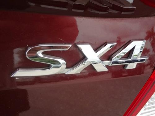 Suzuki SX4 Sedan SLT 2500 CREW 4X4 Other