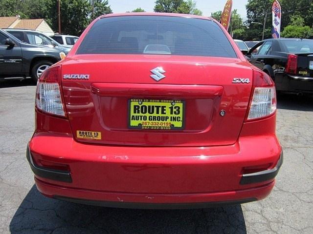 Suzuki SX4 Sedan 2008 photo 3