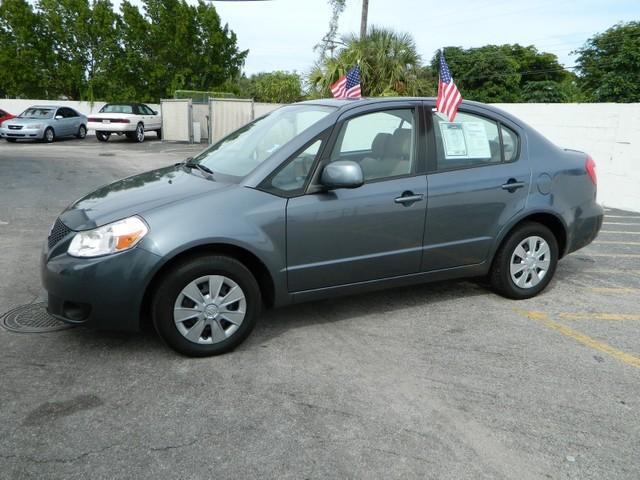 Suzuki SX4 Sedan 2008 photo 3