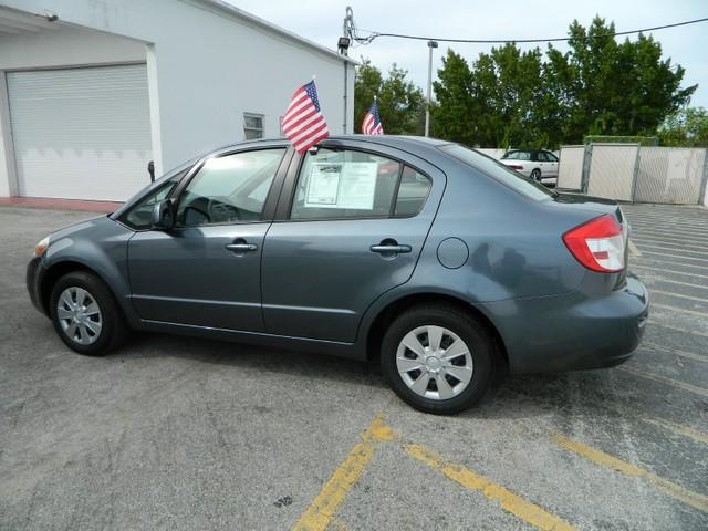 Suzuki SX4 Sedan 2008 photo 5