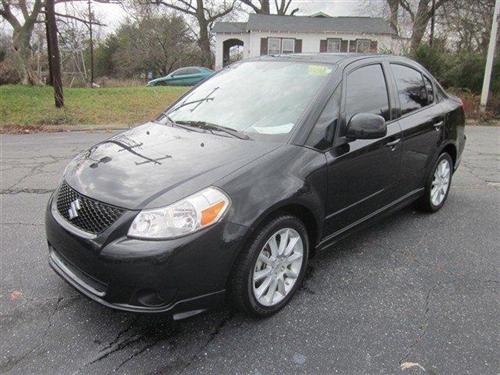 Suzuki SX4 Sedan 2008 photo 2