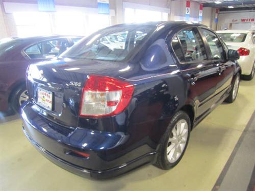 Suzuki SX4 Sedan 2008 photo 5