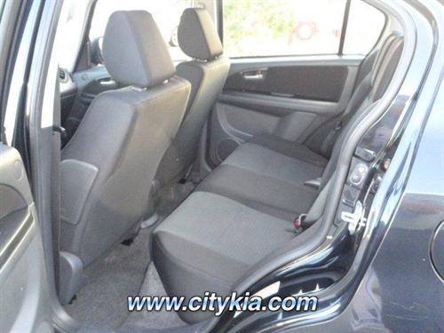 Suzuki SX4 Sedan 2008 photo 3